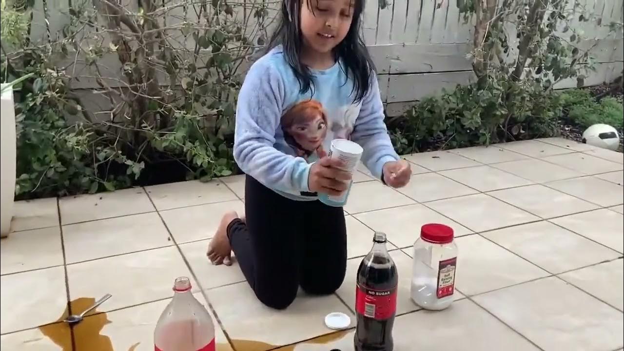 Learn Science experiment How salt and baking soda react with coca cola by Vinara Dissanayake
