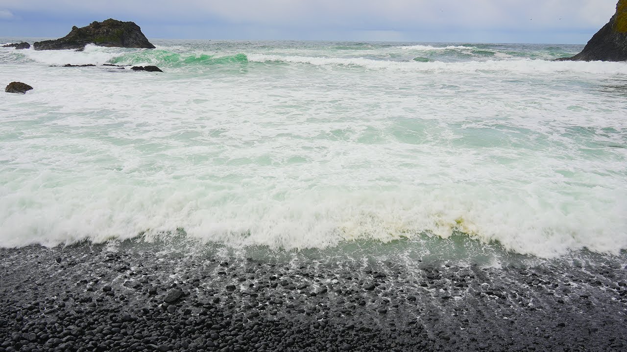 Ocean Waves With Tumbling Rocks Black Screen 10 Hours - YouTube