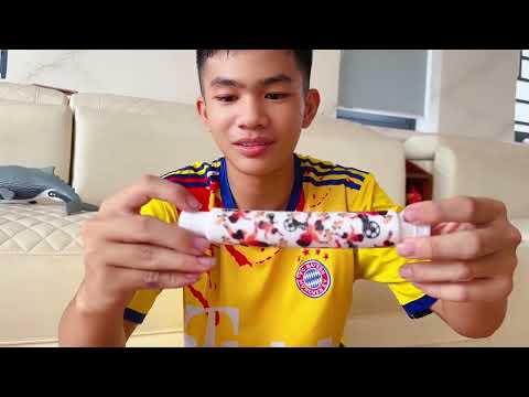 Ăn Thử Các Loại Đồ Ăn Cứng Dẻo Mềm Nhiều Màu Sắc | ChiChi Family