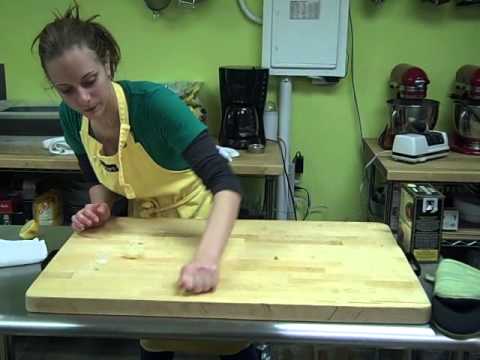 How to Clean a Wood Cutting Board by Chef Arleen L...