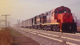 Ferrocarriles Nacionales de México: Trenes de pasajeros, viajando sobre rieles