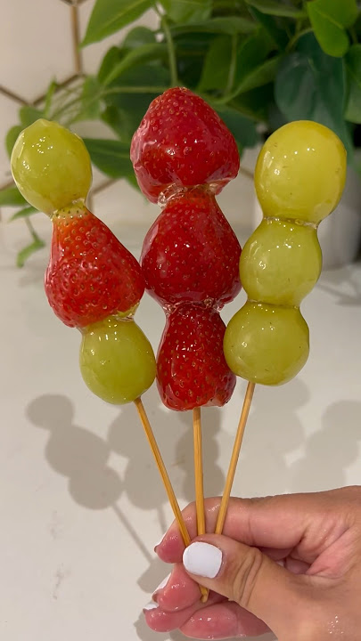 Tanghulu Recipe (Chinese Candied Fruit Snack)