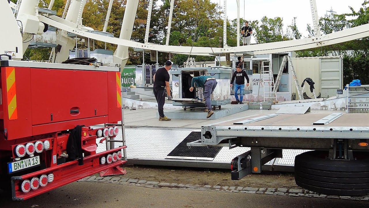 Pützchens Markt  Riesenrad Abbau.Traditionskirmes in Bonn 2023