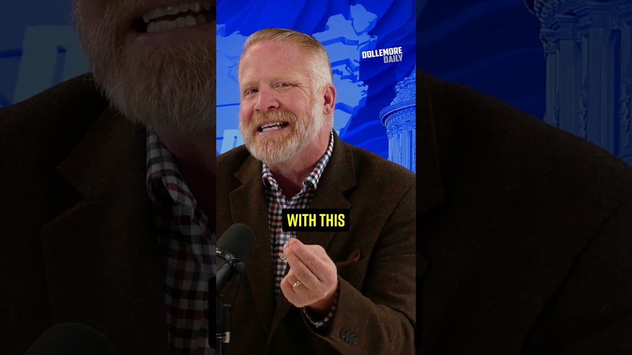 Trump Screams at Audience to "GET YOUR FAT ASS OFF THE COUCH" to Go Vote for Him! #shorts