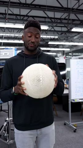 The new airless basketball is almost silent when you bounce it 😳 (via @Marques Brownlee/TT) #shorts