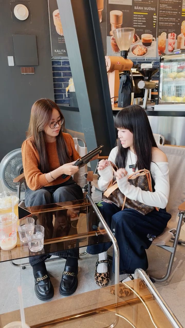 Even if Thuy Kieu wants to be lazy, she can't handle long-haired Anh #faptv #deli
