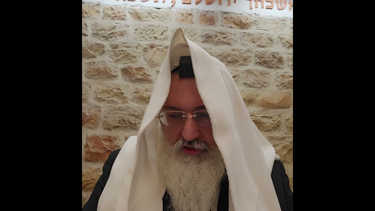 הלכה יומית/הנהגות טובות בחנוכה/רב דניאל בניזרי