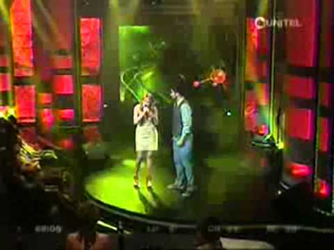 Duo imitadores ALEX UBAGO (Carlos Rojas y AMAIA MONTERO (Natalia Guzmán))