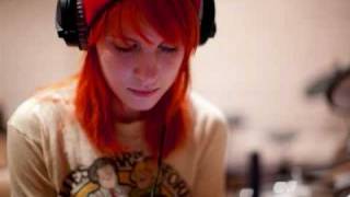 Miniatura de vídeo de "Use Somebody - Paramore (Cover)"