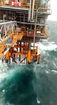 suasana di offshore ngeri