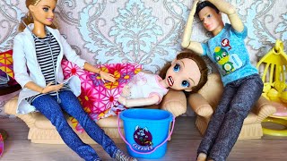 Как Мама Всех Напугала😲😲 Катя И Макс Веселая Семейка! Смешные Куклы Барби И Лол Истории Даринелка Тв