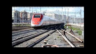 Treni in transito nella stazione di Roma Tiburtina - Aprile 2016