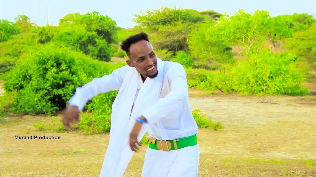 Yubkada chokkalab otirish video