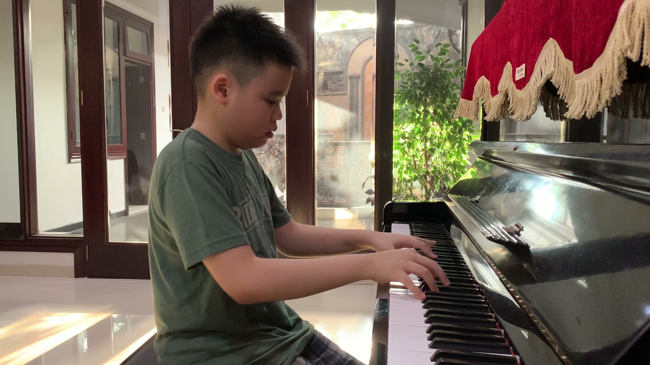 J.S BACH ~ G MINOR ( arranged by LUO NI ) from piano tiles 2 , piano cover by Edric Adijaya