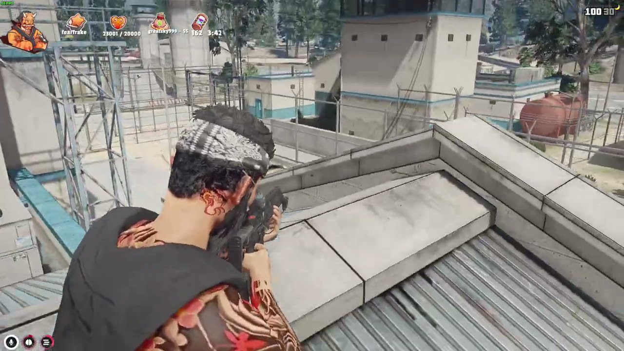 A held till trial Lang causes chaos in the prison