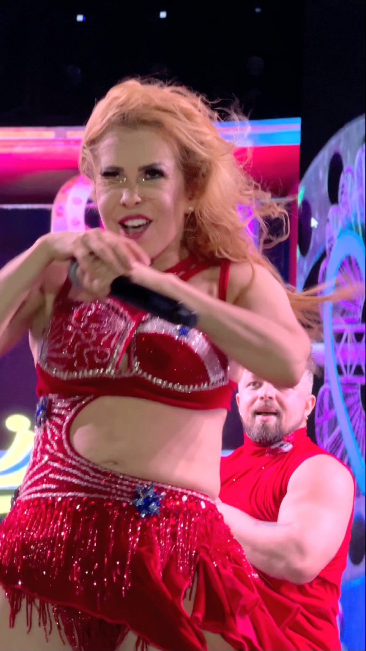 A ventania tomou conta do show da Joelma