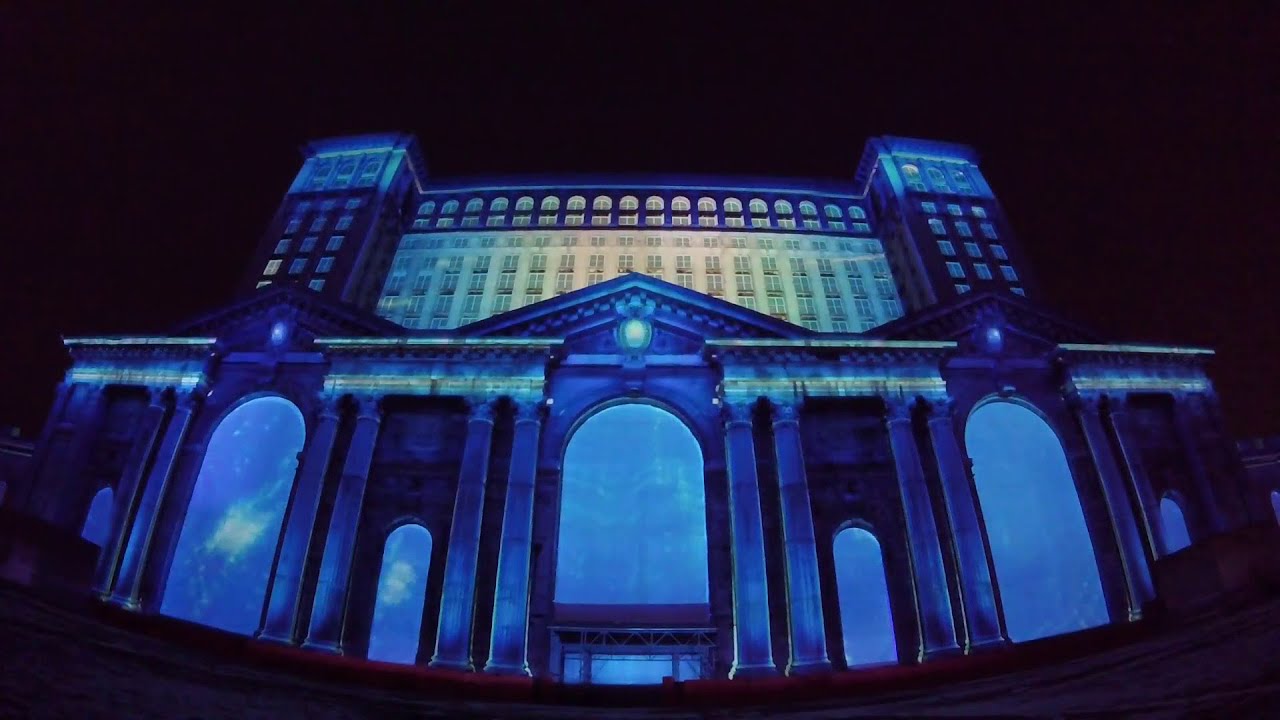 Watch Ford S Laser Light Show At Detroit S Michigan Central Station Youtube