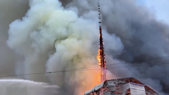 Over 400 Year Old Copenhagen Building Up In Flames