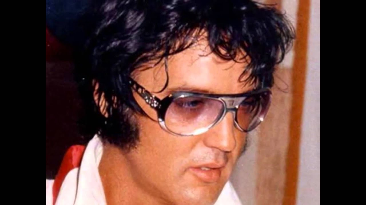 Elvis Presley - Has Not Left The Building - Youtube
