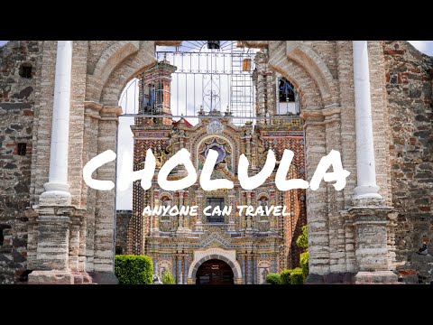 What to do in Cholula Mexico | Cholula Pyramid and Beautiful Churches