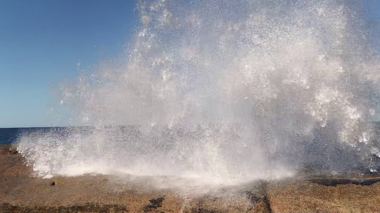 Bicheno Blow Hole, Tasmania