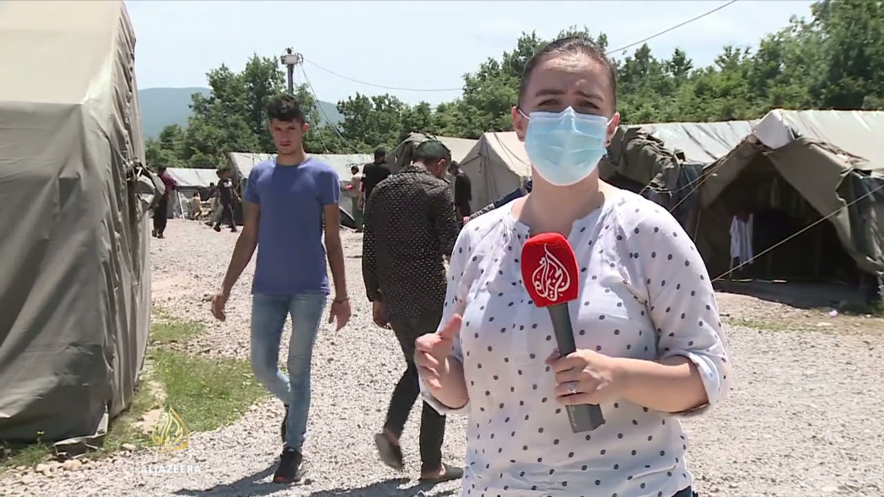 يجري بناء مستوطنة حاويات للمهاجرين في مخيم ليبا