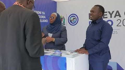 TCRA WASHIRIKI MAONESHO YA MBEYA EXPO 2025, YATOA ELIMU KWA WANANCHI