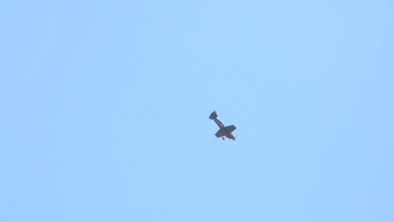 Panzl S-330, N330WL at 1626 - JAMES K. POLK OPEN INVITATIONAL 2022