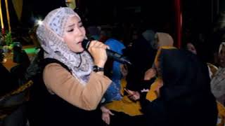 Sluku Sluku Batok -  Hj Wafiq Azizah Feat Emirates Band Live in Darunnajah Kepil Wonosobo