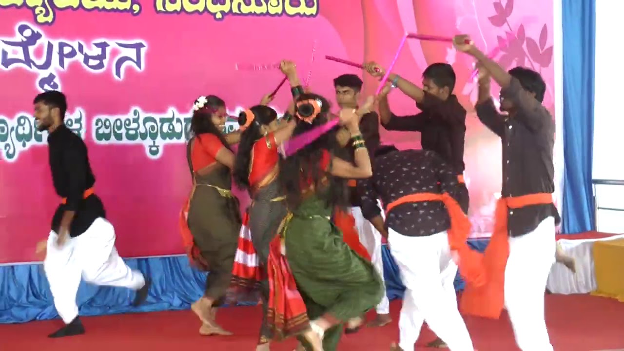EXCELLENT DEGREE COLLEGE SINDHANUR KOLU KOLANNE KOLE SONG