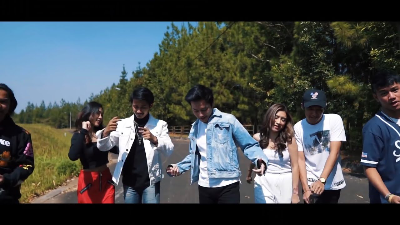 BATA YOUTUBE - DREAMING AND ACTION Ft. Kardo Arghost (Official Music Video)