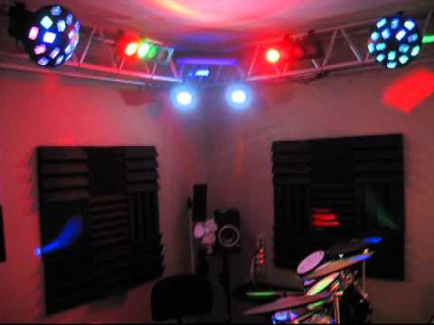 Lighting truss made from 1-1/2" and 1" PVC pipe - YouTube