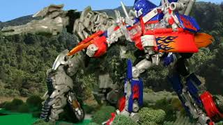 Transformers: RotF - Forest Battle (stop-motion)