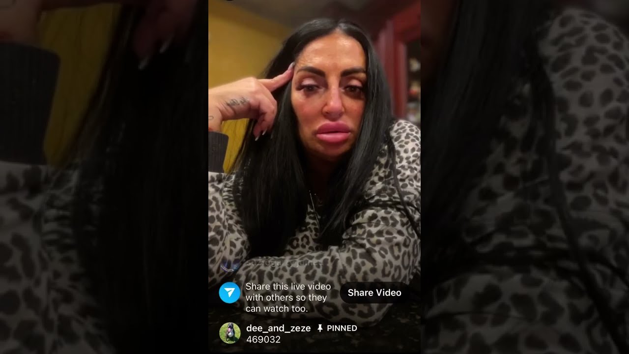 Janine Detore IG live.