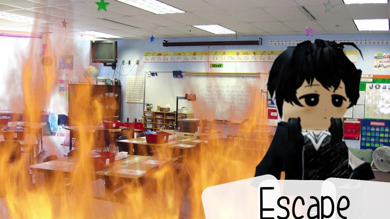 Escaping school in ROBLOX! - YouTube
