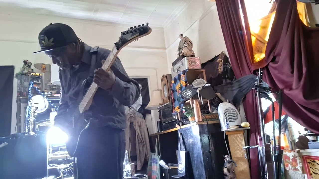 ROCKY ROAD RAISIN BRAN ELECTRIC DRAGON SKIN SERI3S#32