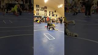 Michael Soto Match 2 9-10 age bracket. Win By Pin. cougar challenge orway. #folkstylewrestling #ttb