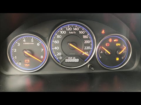 Video: 2003 Honda Civic'te seyir kontrolünü nasıl ayarlarsınız?
