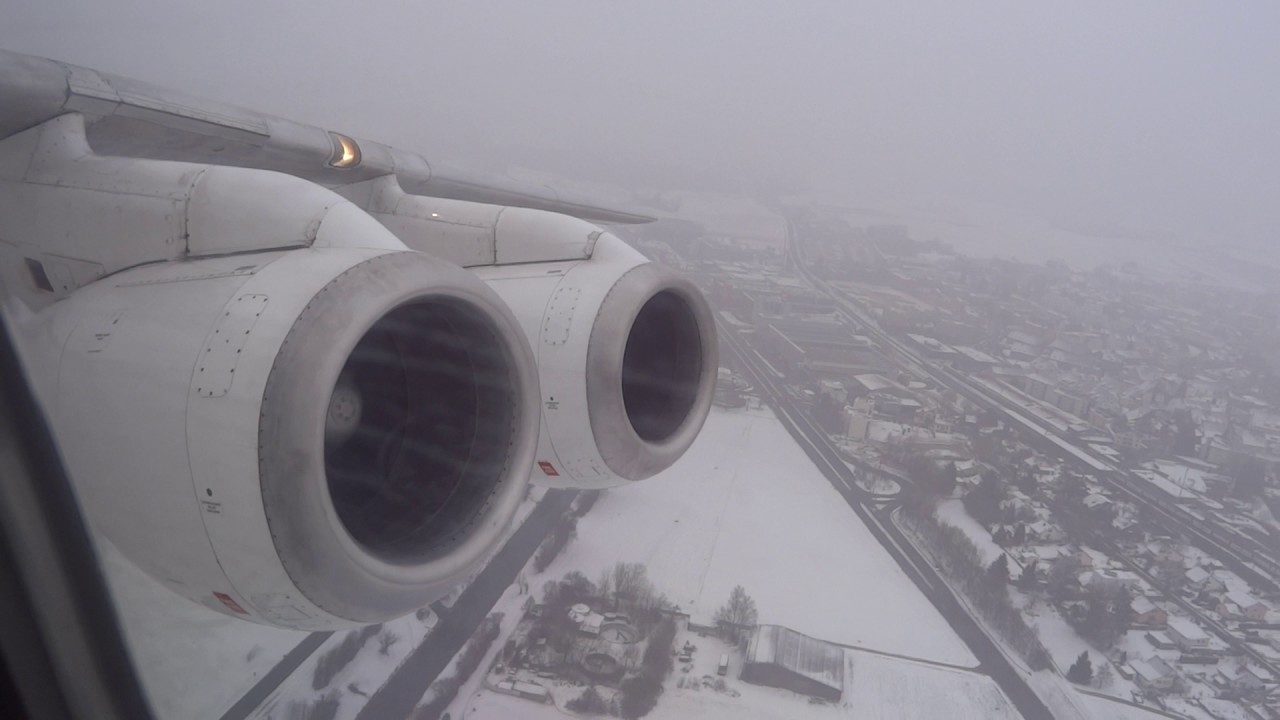 Swiss Avro RJ100 Takeoff Zurich