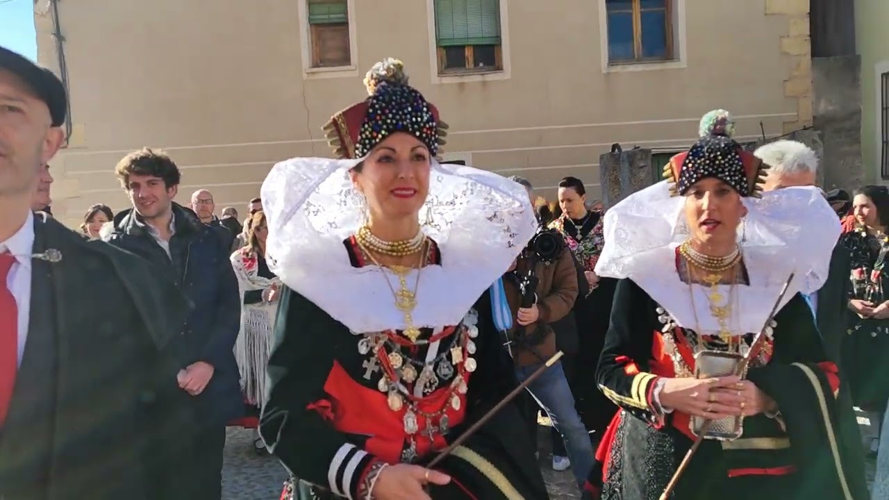 Zamarramala 2023. Fiestas de Santa Águeda en Segovia. Procesión por el barrio.  5/2/2023