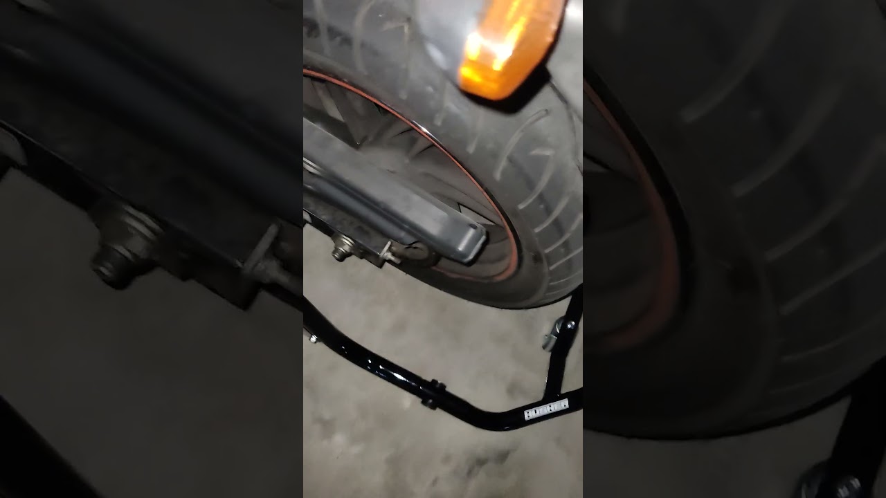 Caballete HUSKER Universal rolling rear stand black