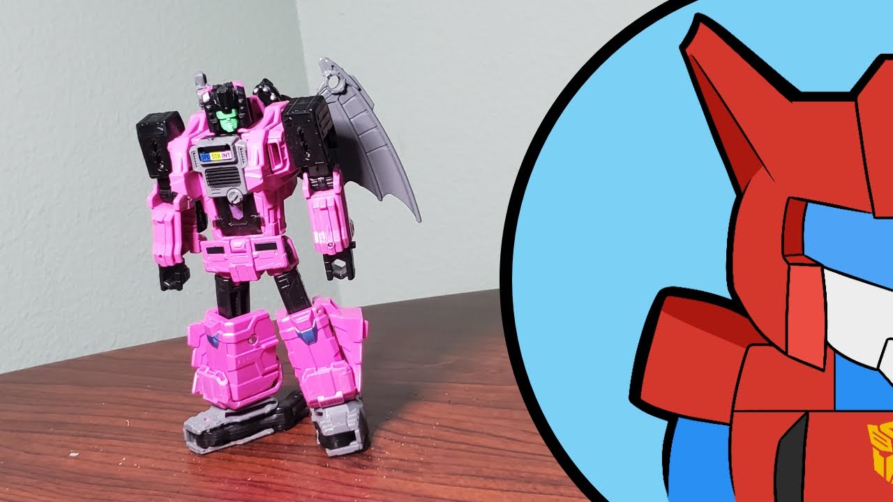 Fangry Review! | Transformers Buzzworthy Bumblebee - YouTube