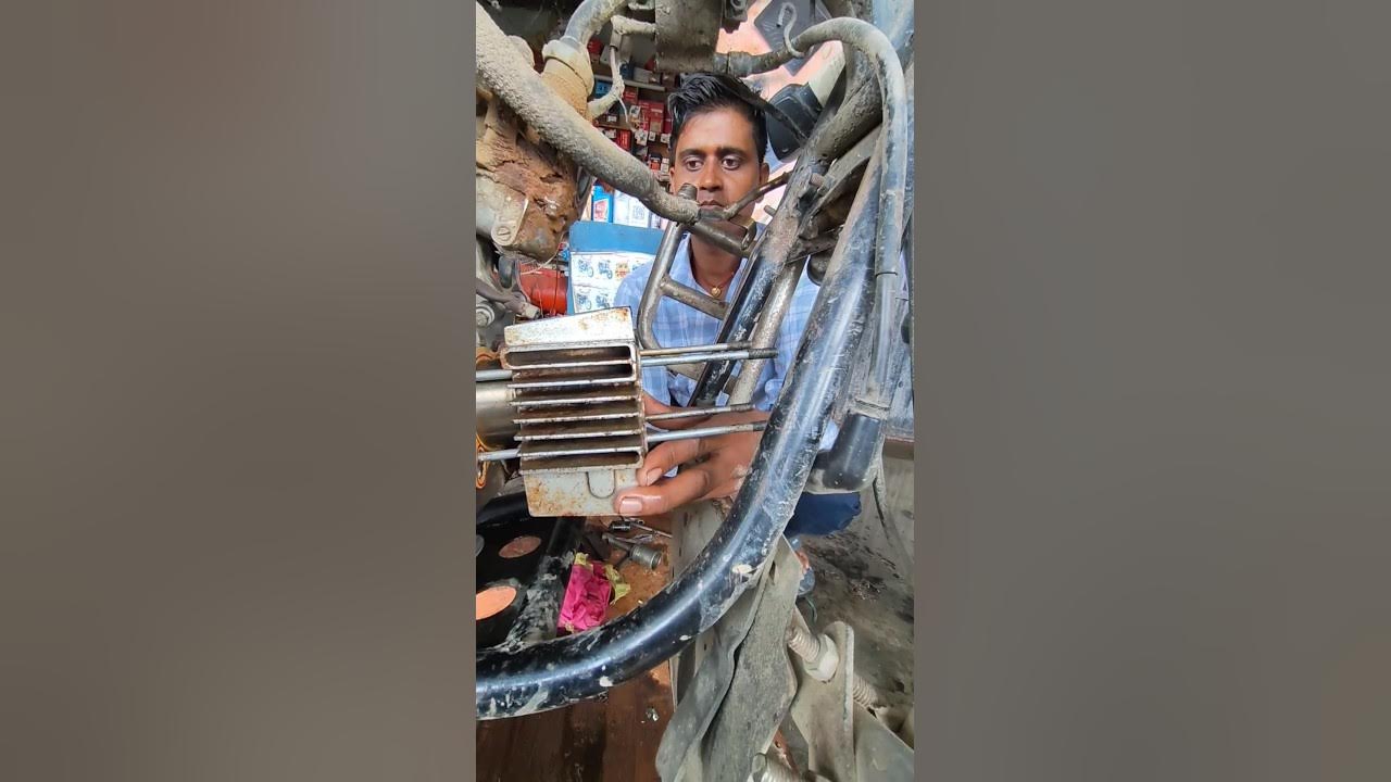 Splendor engine work#viralvideo #song #song lalit #motorcycle #garej#song #viralvideo Splendor engine work#viralvideo #song #song lalit #motorcycle #garej#song #viralvideo