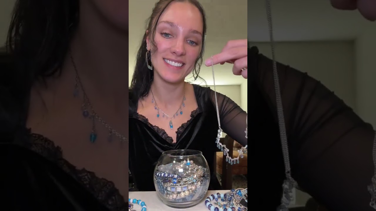 This is UNREAL 💙 @ZoeyGirl1 #mysteryjewelrybag #jewelryjar 