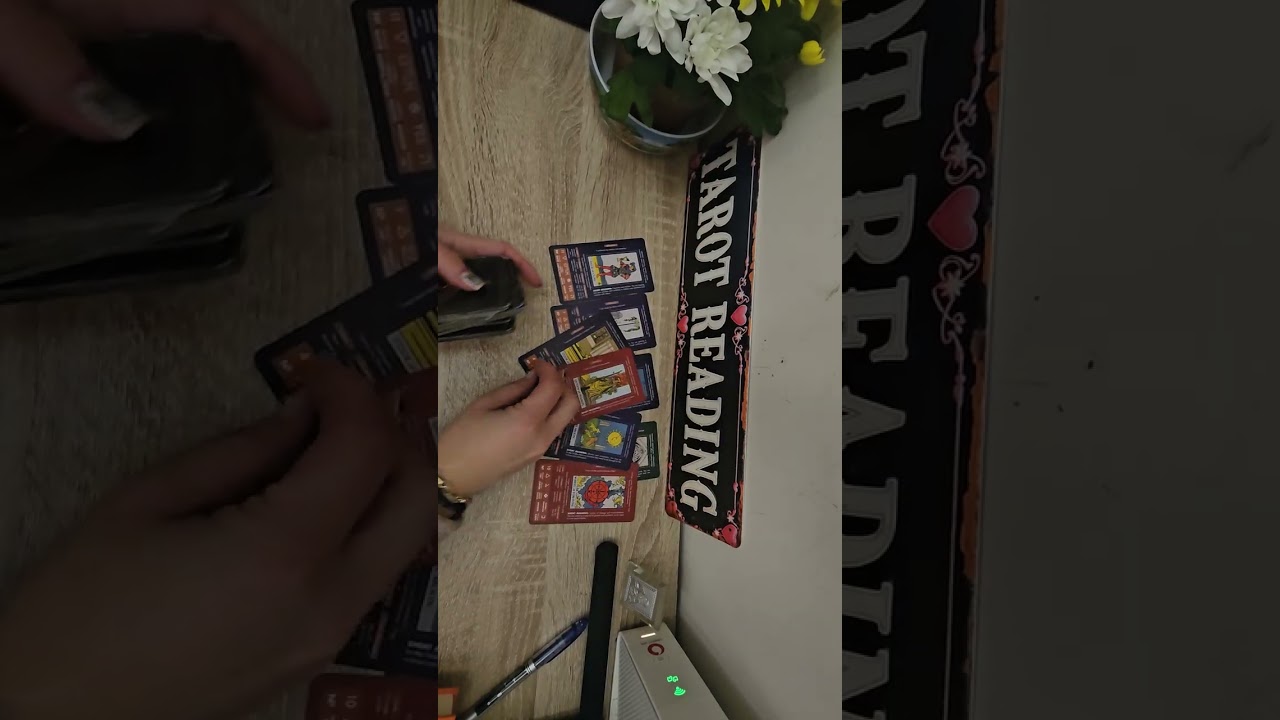 🔮Vrea sa comunice cu tine💌S-ar intoarce...dar stie ca te-a dezamagit💔