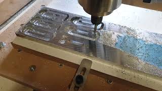 Cutting 10 mm Aluminum on home made CNC  without cooling