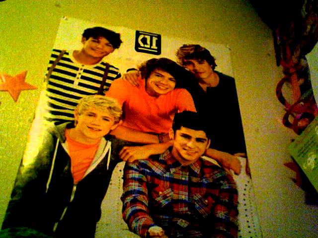 one direction:)@ilovetarget
