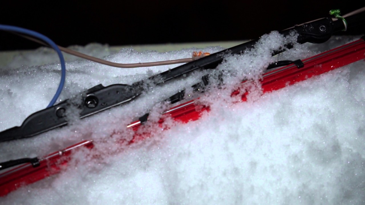 Тест дворников с подогревателями - YouTube