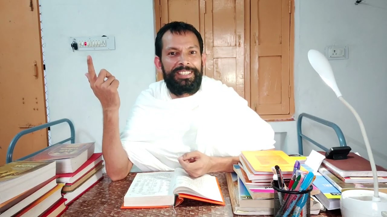 ब्रह्मचारी कितने घण्टे पढ़ते हैं, ना कोई डिग्री ना कोई नौकरी लग सकते हैं फिर भी इतनी कड़ी मेहनत?