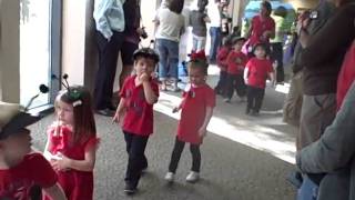2Taylor Easter Parade at Calvary 2011